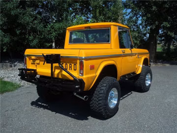 FORD BRONCO 4X4 SUV, 1975