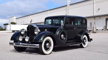 Packard 1100 Sedan, 1934