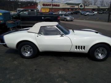 Chevrolet Corvette Convertible, 1968