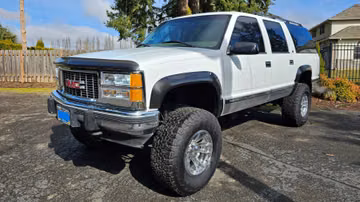 GMC Suburban K2500, 1997