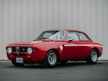 Alfa Romeo Giulia GTA 1300 Junior by Bertone, 1969