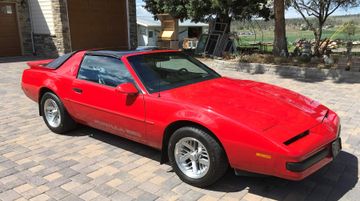 Pontiac Firebird Formula, 1989