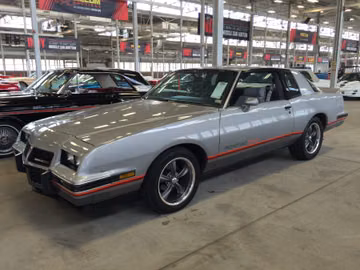 Pontiac Grand Prix 2+2, 1986