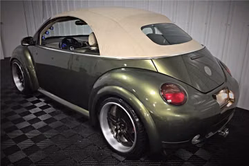VOLKSWAGEN BEETLE GLS CONVERTIBLE, 2004