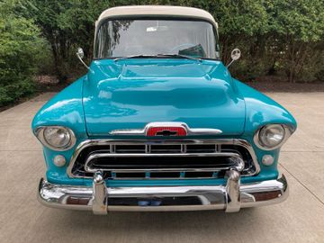 373 - Chevrolet Suburban Suv, 1957