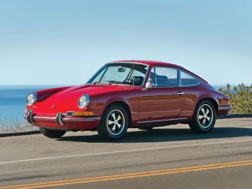 Porsche 911 T Coupe by Karmann, 1969