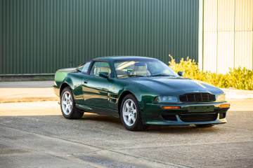 Купе Aston Martin Vantage, 1996 год