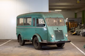 Renault 1000kg glazed van, 1955