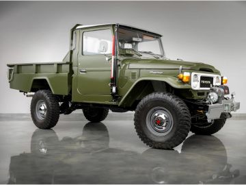 Toyota FJ45 Land Cruiser Pickup, 1983