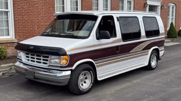 Ford E150 Conversion Van, 1992