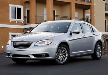 Chrysler 200 3.6 V6 (Mk I) specs