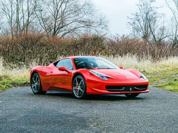 Ferrari 458 Italia, 2011