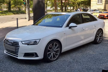 Audi A4 2.0 TDI (B9) specs