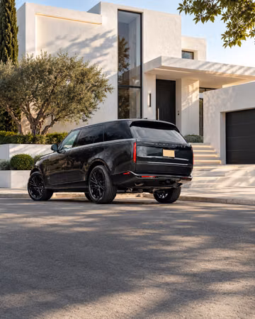 Nearly 94,000 Range Rovers Have a Camera Problem