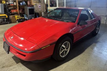 Pontiac Fiero, 1988