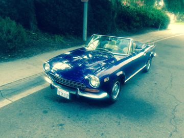 Fiat 124 Spider, 1975