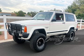 JEEP CHEROKEE CUSTOM SUV, 1986