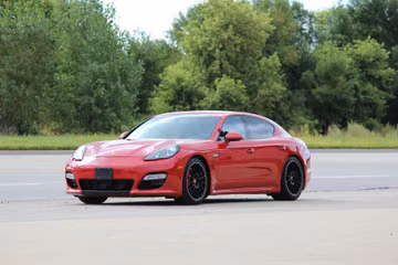 Porsche Panamera GTS, 2013