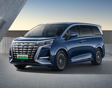 Denza D9 Hybrid (345 PS) specs
