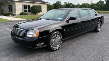 Cadillac DeVille Limousine, 2003