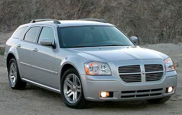 Dodge Magnum SXT RWD (MK II) specs