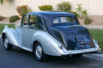 BENTLEY R-TYPE STANDARD SALOON, 1954