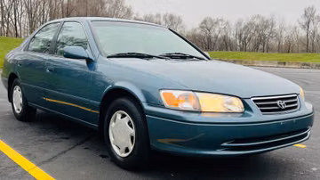 Toyota Camry LE, 2000