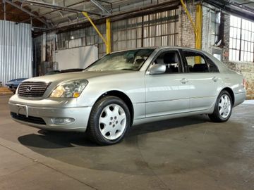 Lexus LS430 Ultra, 2003