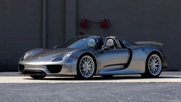 Porsche 918 Spyder Weissach, 2015