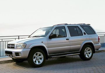 Nissan Pathfinder 3.5 V6 specs