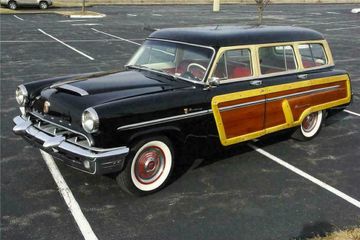 MERCURY MONTEREY WOODY WAGON, 1953