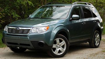 Subaru Forester 2.5 X (Mk III) specs