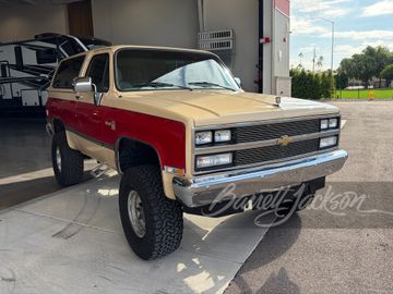 CHEVROLET K5 BLAZER CUSTOM SUV, 1988