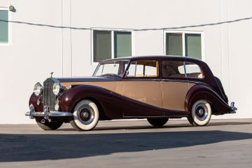 Rolls-Royce Silver Wraith Long Wheelbase Limousine Coachwork by H.J. Mulliner, 1956