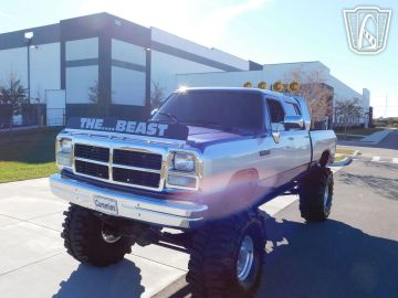 Dodge Ram D350, 1985