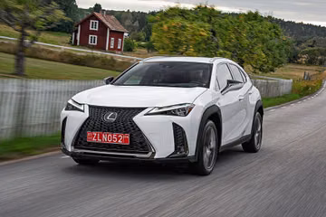 Lexus UX 200 specs