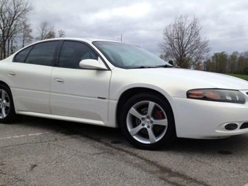 Pontiac Bonneville GXP, 2004