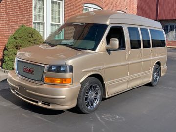 GMC Savanna Van, 2013