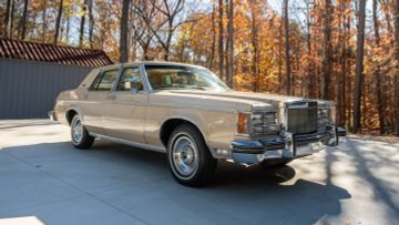 Lincoln Versailles, 1979