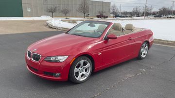 BMW 328i Convertible, 2008