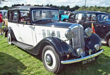 Humber 16/60hp Saloon, 1935