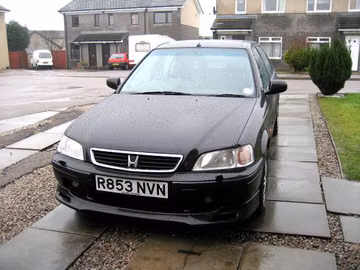 Honda Civic 1.8 VTI specs