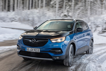 Opel Grandland X Hybrid specs