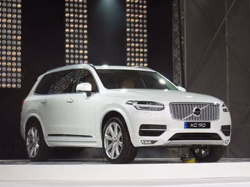 Volvo XC90 D5 (Mk II 235 PS) specs