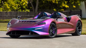 McLaren Elva Roadster, 2021