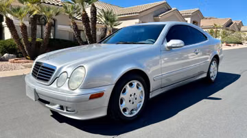 Mercedes-Benz CLK320, 2002