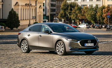 Mazda 3 Fastback SkyActiv-X 180 (BP) specs