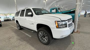 Chevrolet Suburban Z71, 2011