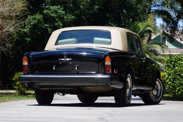 ROLLS-ROYCE SILVER SHADOW SEDAN, 1974