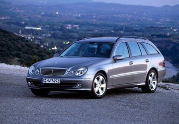 Mercedes-Benz E 500 T (S211) specs